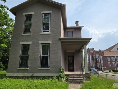 1568 W 2nd St, Dayton, OH 45402