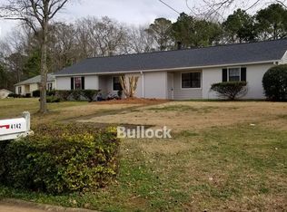 4142 Bowers Pointe Dr, Lilburn, GA 30047