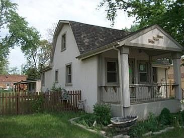 1st image of 9710 Castello Ave