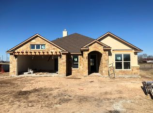 111 E Ln, Llano, TX 78643