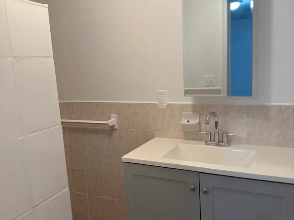 4114 Bronxwood Ave Floor 2, Bronx, NY 10466