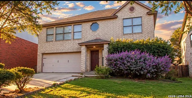 3 bed, 2.5 bath, 2120 sqft, $2,300 — Photo 3
