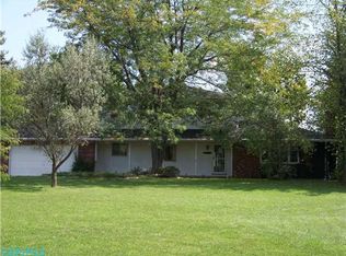 11718 Walnut Hill Dr NW, Baltimore, OH 43105