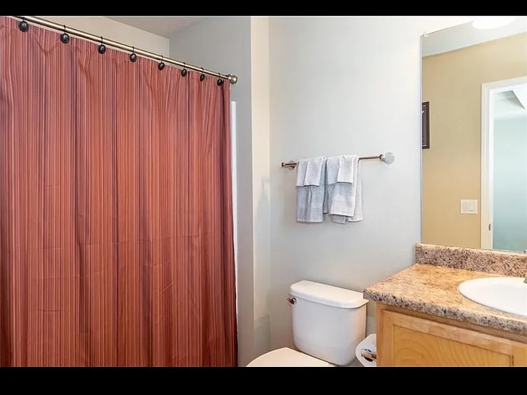 10038 Agate Ln — Photo 17