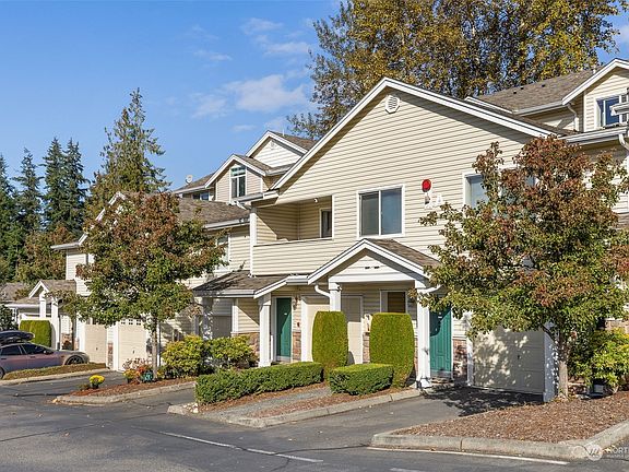 2nd image of 15806 18th Avenue W #A202