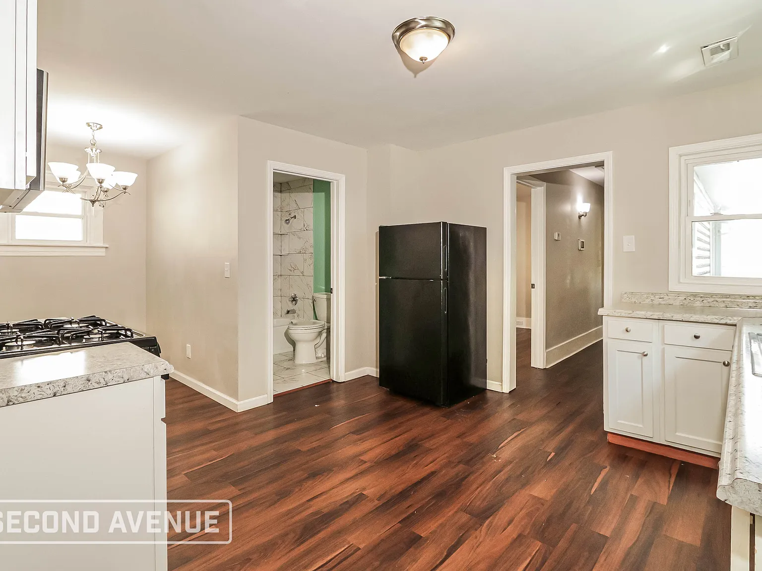 3 bed, 2.0 bath, 1393 sqft, $1,095 — Photo 4