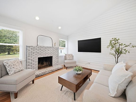 3rd image of 14 Highview Terrace