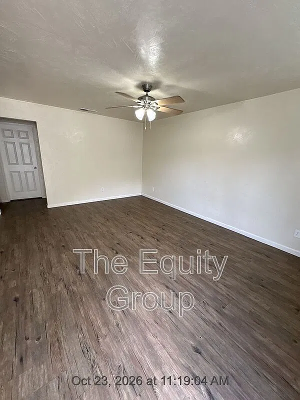 2 bed, 1.0 bath, 850 sqft, $1,500 — Photo 3