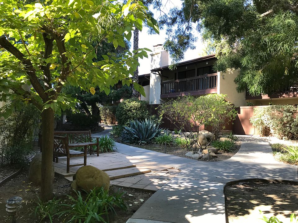 Building Photo 3