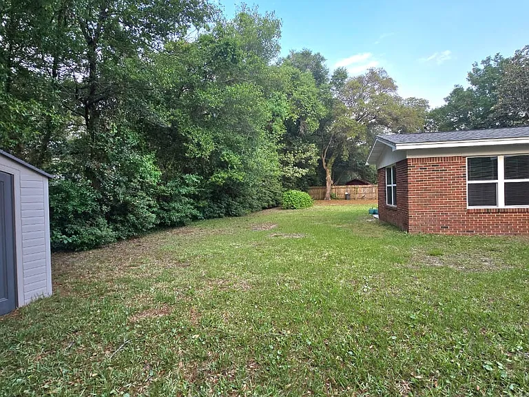 229 Bayou Woods Dr — Photo 36