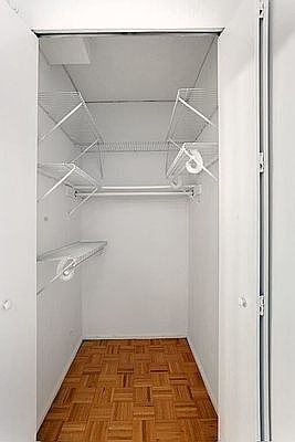 3rd image of 95 Worth St #503