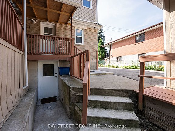 5th image of 52 Glen Cameron Rd