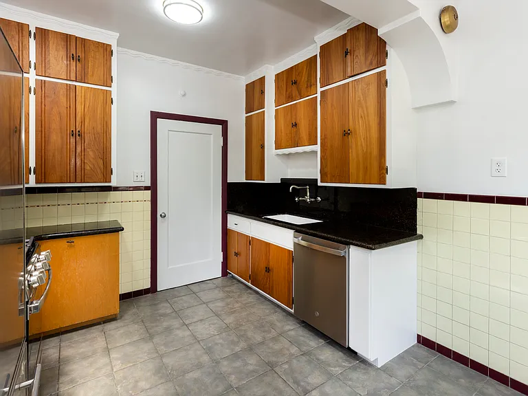 3501 Jennings St — Photo 22