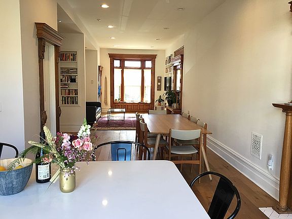 4th image of 387 Hancock St