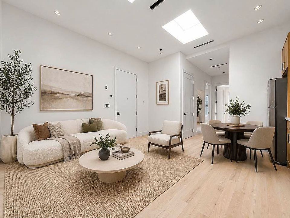 1st image of 14 E 31st St #3