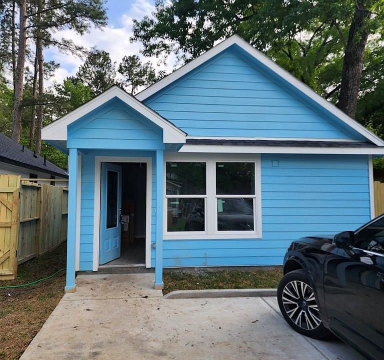 1st image of 9589 Darkwood St