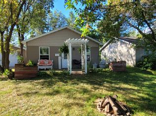 516 11th St NW, Bemidji, MN 56601