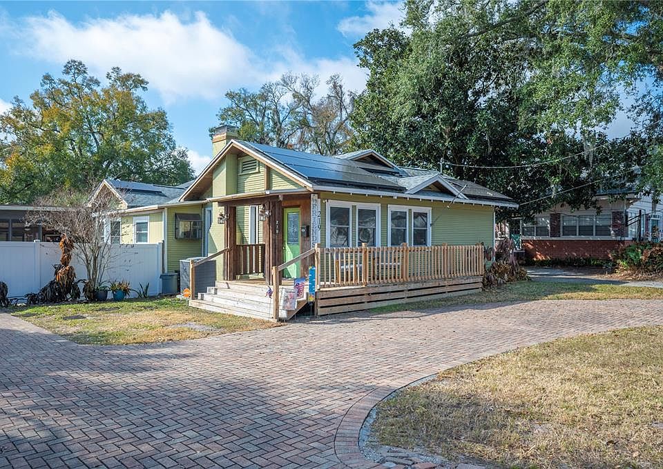 1st image of 219 E Beacon Rd