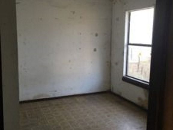 5th image of 3118 Owasso St