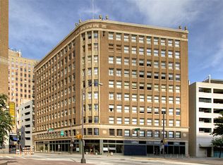 411 W 7th St APT 806, Fort Worth, TX 76102