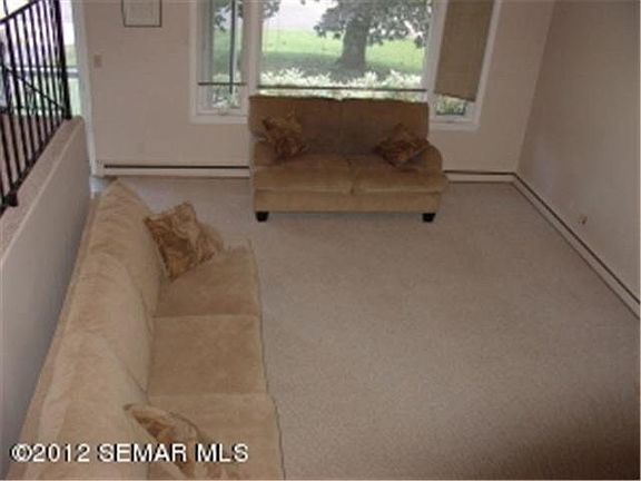 2nd image of 383 Collegeview Drive