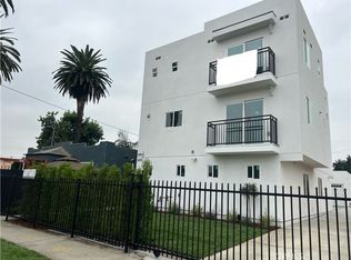 8919 Hooper Ave, Los Angeles, CA 90002