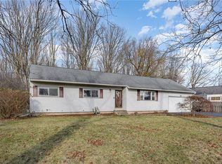 212 Wildbriar Rd, Rochester, NY 14623