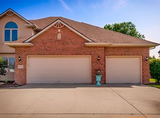 6821 Palmilla Ct, Fort Wayne, IN