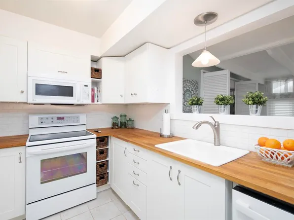 3760 Vista Campana S Unit 70, Oceanside, CA 92057