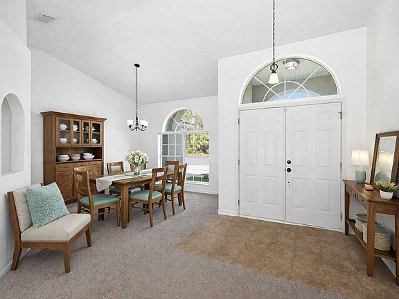 2nd image of 7 Seoane Ct