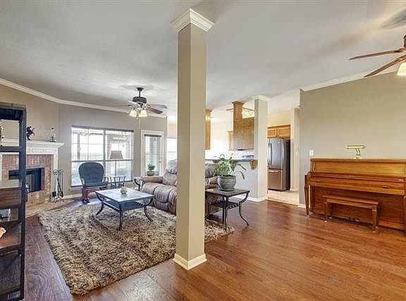 5th image of 104 San Jacinto Dr