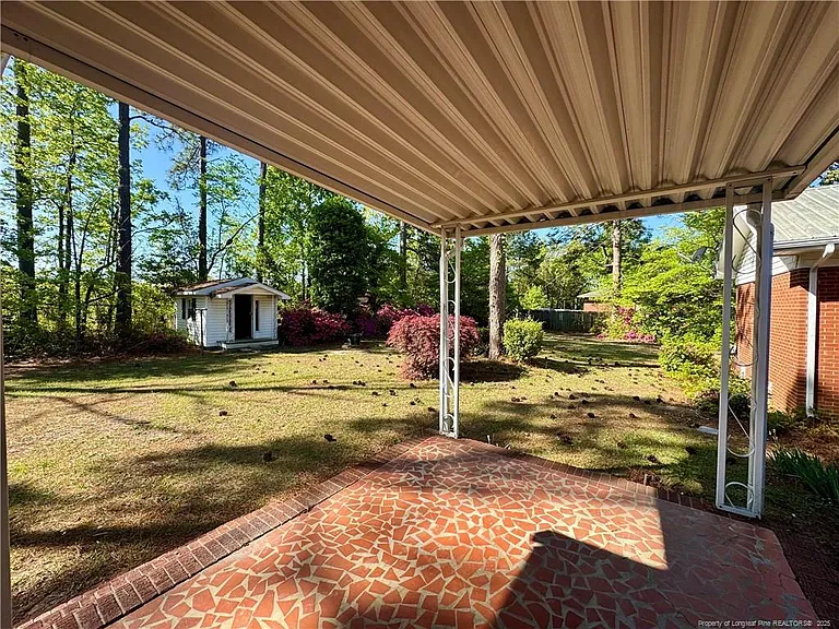 400 Harrill St — Photo 20