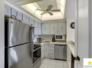 180 Seaview Ct APT 202, Marco Island, FL 34145