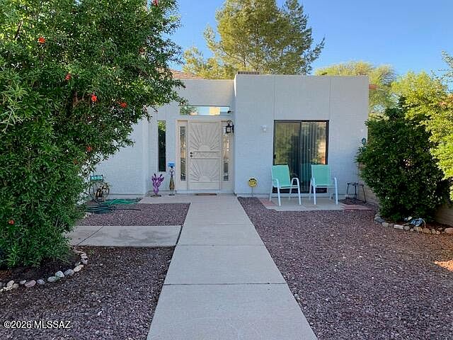 1st image of 1162 Circulo Canario