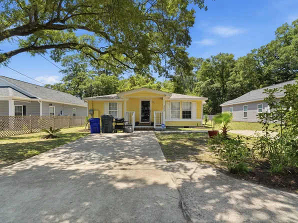 803 Melson St., Conway, SC 29527
