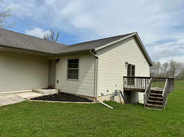 400 S Main St, Cadott, WI 54727