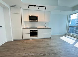 327 King St W #2605, Toronto, ON M5V 1J5