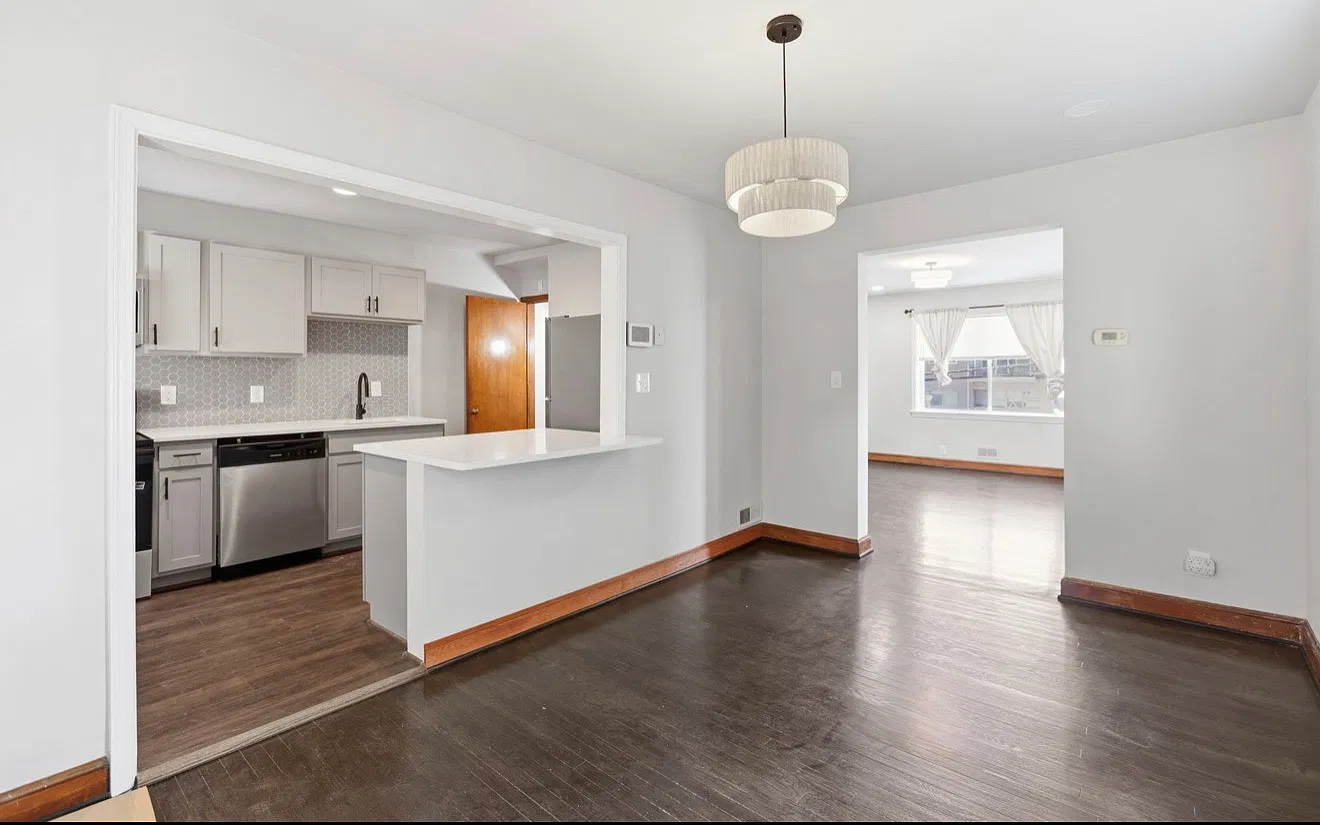 6 bed, 2064 sqft, $6,800 — Photo 3