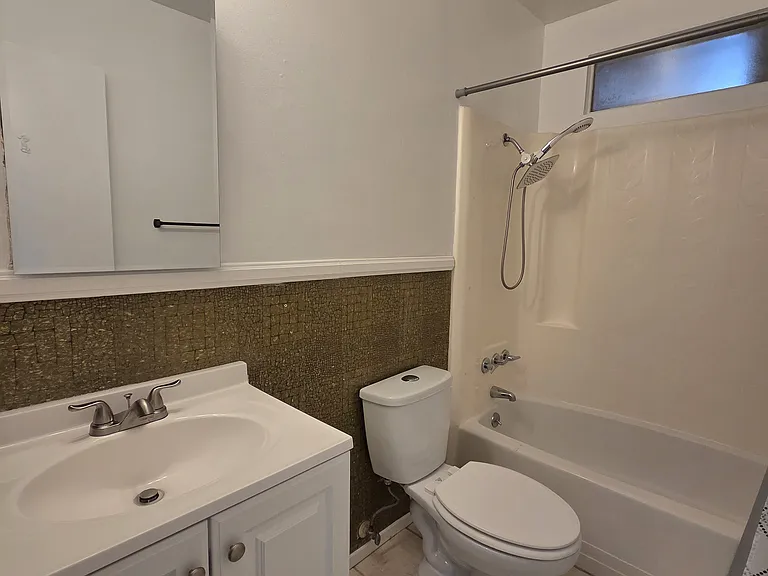 4295 Peg Ct — Photo 17