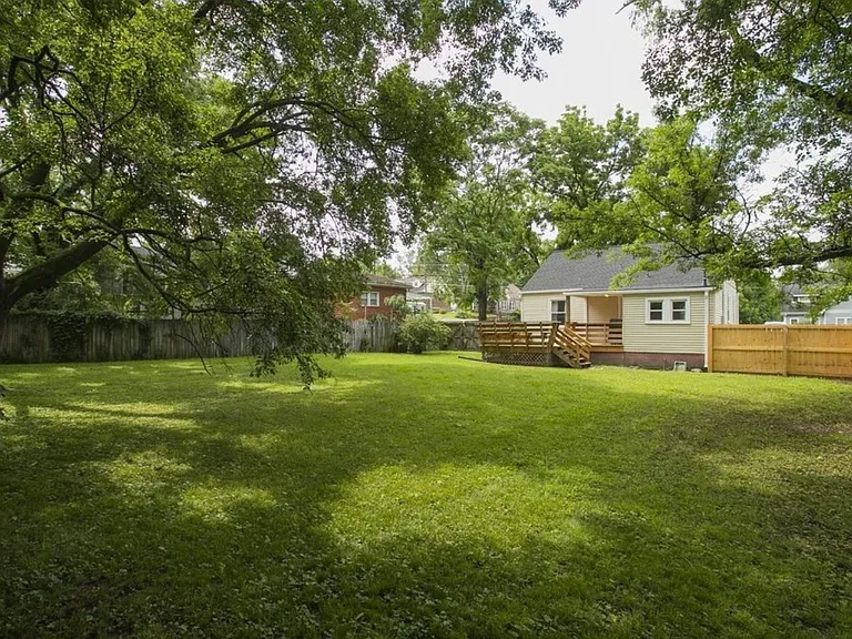 919 Fairwin Ave — Photo 17