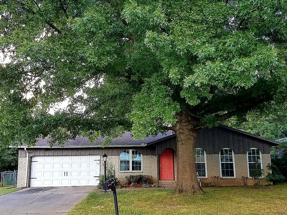 1st image of 3009 S Birch Ave