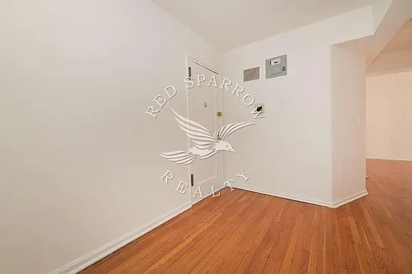 Rented by Red Sparrow Realty Group | media 9