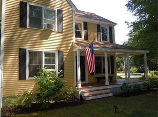 1 Woodridge Ln, Amesbury, MA 01913