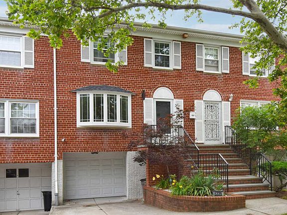 3rd image of 6335 Douglaston Pkwy #35