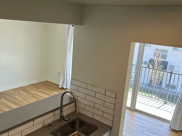 4515 Jefferson St #3 — Photo 15