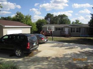 1200 8th Ave NE, Minot, ND 58703