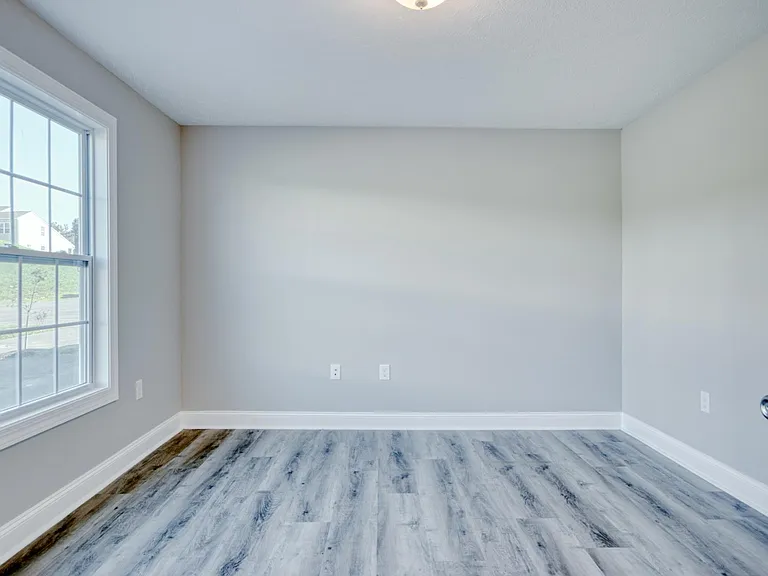 1210 Providence Blvd — Photo 5