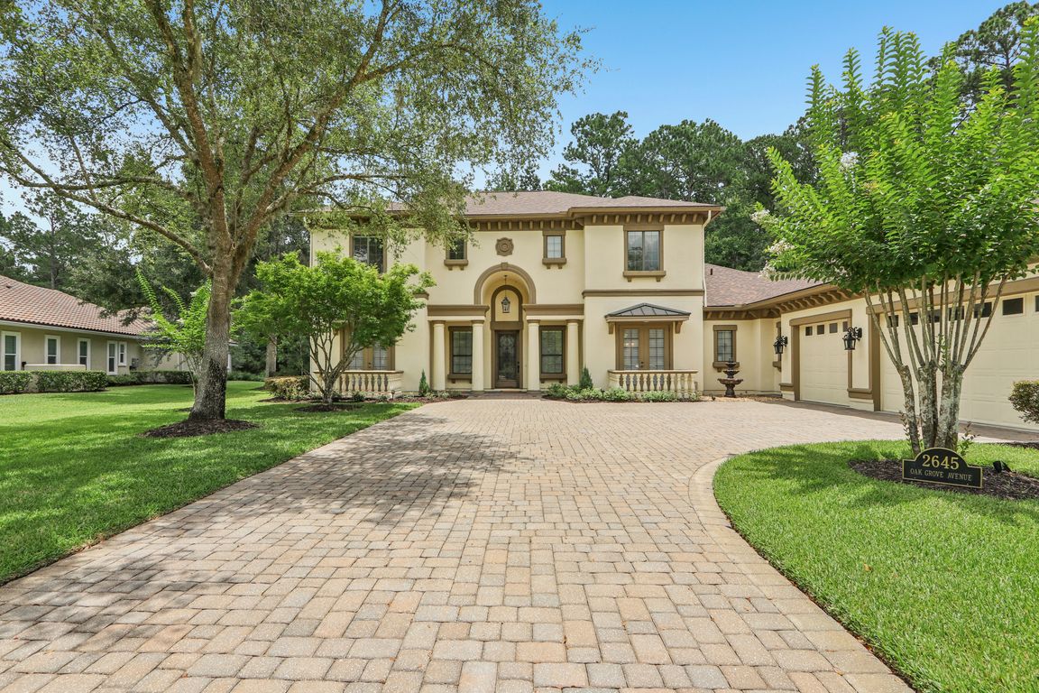 Oakgrove Ave-S0407-001.jpg