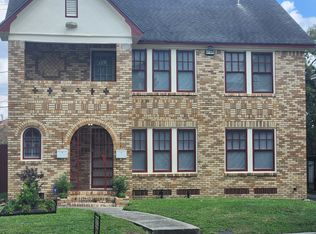 2817 Arbor St, Houston, TX 77004