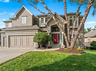 4810 Grove St, Shawnee, KS 66226